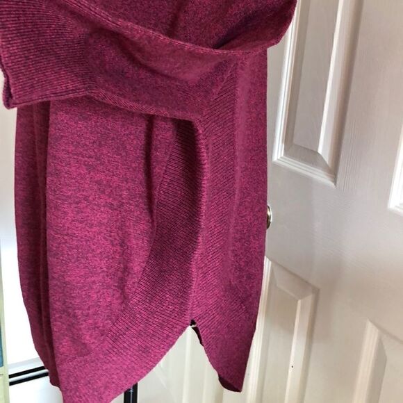 Express 3/4 Sleeve Burgundy Sweater - Picture 7 of 16